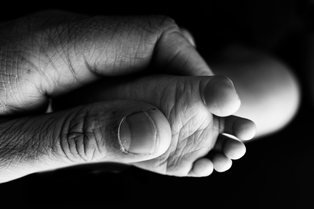 pérdida gestacional apoyo, qué es duelo perinatal, muerte fetal, duelo perinatal pareja, duelo perinatal silencioso
